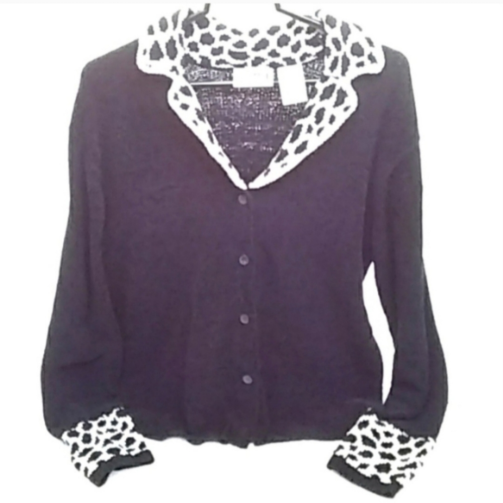 Vintage Erika & Co Black Button Down Sweater | EUC | Animal Print